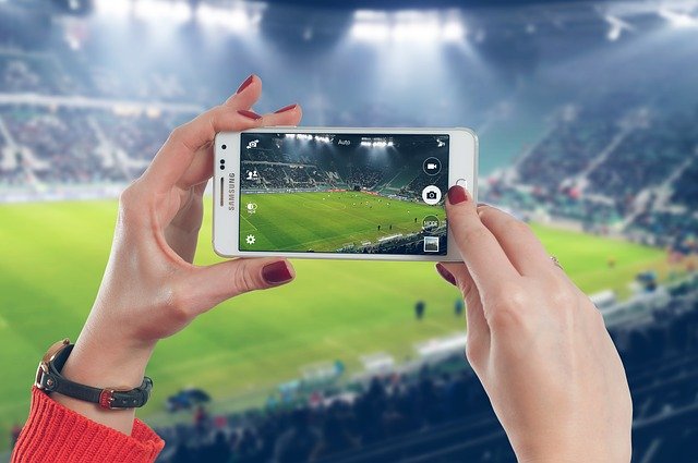 smartphone,football
